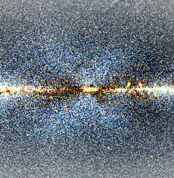 Figure 1: X marks the spot: This image was especially enhanced to show the X-shaped distribution around the bulge more clearly. The image shows the central 30 degrees of galactic longitude and 30 degrees of galactic latitude, and is based on data from the NASA space telescope WISE.