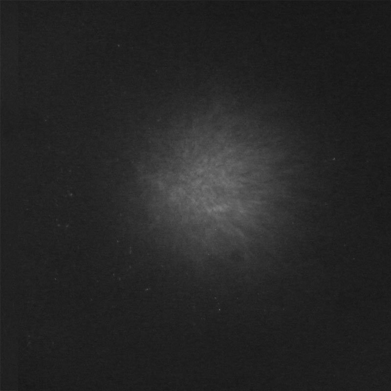 Abbildung 2: Bild des Sterns Epsilon Aurigae – ohne Aktivierung der adaptiven Optik ein durch Turbulenzen in der Erdatmosphäre verschmierter Fleck.