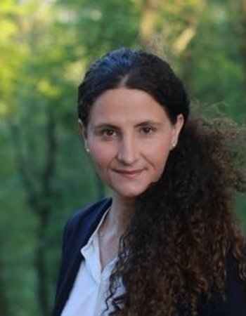 Image of Nadine Neumayer