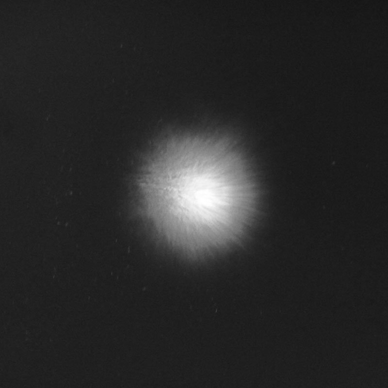 Figure 3: The same star, but now after activation of the adaptive optics. Although this picture was taken during 2.3 arcsecond seeing (which indicates very bad turbulence) and in visible light (where adaptive optics never works well – the LN camera will operate at infrared wavelengths), it shows a dramatic improvement in sharpness and intensity.