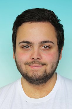 Francisco OrtizSchloß seine Ausbildung zum Feinwerkmechaniker- Gesellen im Jahr 2018 ab.