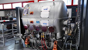 GRAVITY - Das neue Interferometrie-Instrument für das Observatorium auf dem Paranal. GRAVITY - Das neue Interferometrie-Instrument für das Observatorium auf dem Paranal.