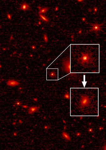Mit dem JWST-Instrument NIRCam aufgenommenes Bild des Quasars HSC J2236+0032 bei der (nahinfraroten) Wellenlänge von 3,6 Mikrometern. Im Hintergrund das vollständige Bild, mit dem Quasar in der Mitte. Oberes eingeschobenes Bild: eine Nahaufnahme des Quasars und seiner Galaxie; unten: das gleiche Bild, bei dem das Licht des Quasars abgezogen wurde, so dass die Galaxie sichtbar wird.  Mit dem JWST-Instrument NIRCam aufgenommenes Bild des Quasars HSC J2236+0032 bei der (nahinfraroten) Wellenlänge von 3,6 Mikrometern. Im Hintergrund das vollständige Bild, mit dem Quasar in der Mitte. Oberes eingeschobenes Bild: eine Nahaufnahme des Quasars und seiner Galaxie; unten: das gleiche Bild, bei dem das Licht des Quasars abgezogen wurde, so dass die Galaxie sichtbar wird.