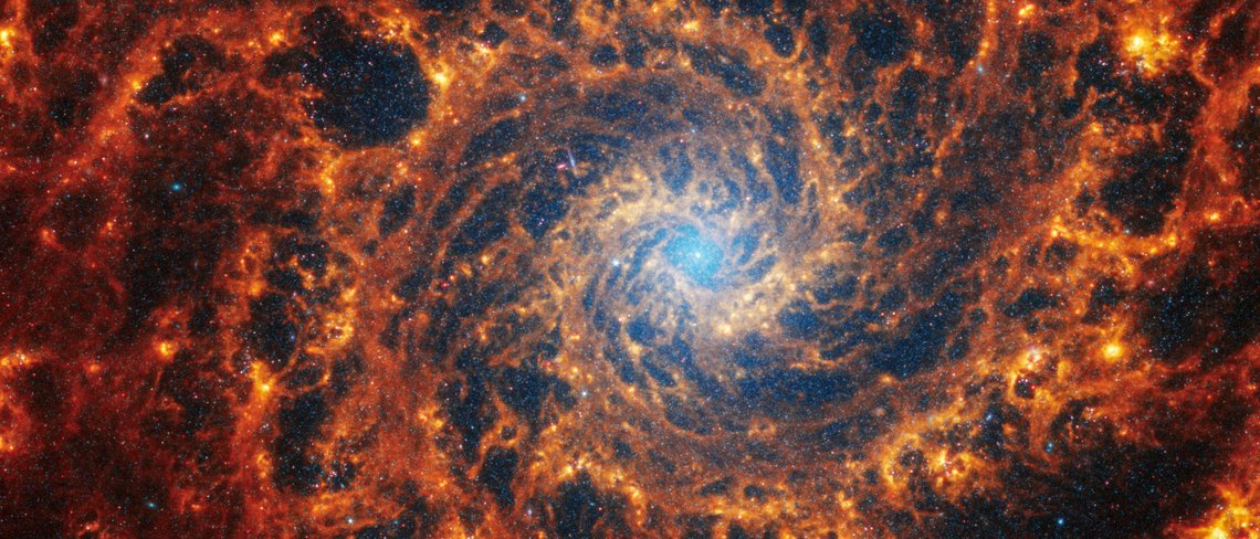 JWSTs Blick auf die Spiralgalaxie NGC 628