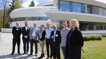 Group photo with representatives of the participating companies. From left to right: Michael Weixler (ND SatCom), Thomas Ammermann (Rohde & Schwarz), Klaus Jäger (MPIA), Dilara Betz (DeSK), Christoph Tonnier (telent), Reinhard Wegener (telent), Silas Eul (TESAT), Patrícia Martin Pimentel (TESAT) Group photo with representatives of the participating companies. From left to right: Michael Weixler (ND SatCom), Thomas Ammermann (Rohde & Schwarz), Klaus Jäger (MPIA), Dilara Betz (DeSK), Christoph Tonnier (telent), Reinhard Wegener (telent), Silas Eul (TESAT), Patrícia Martin Pimentel (TESAT)