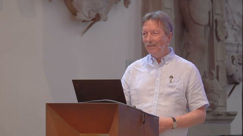 Organische Moleküle im kalten Weltraum