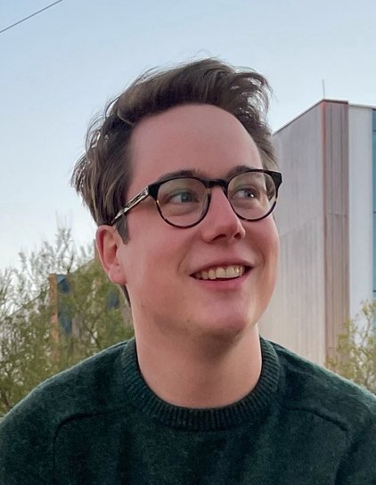 Image of Dr. Raphael Hviding