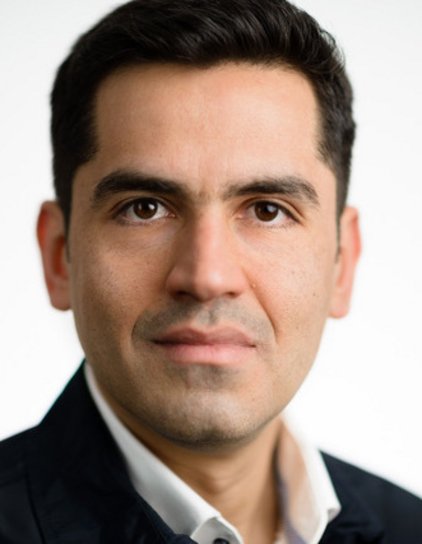 Image of Dr. Santiago Barboza